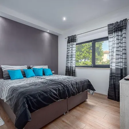 Neue Mit Privatpool, Darts, Bbq Dom wakacyjny *